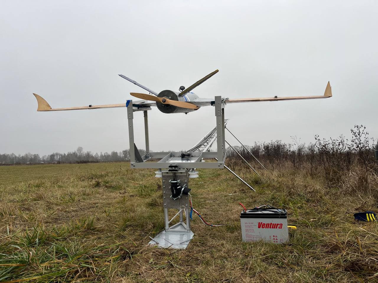 V-tail — front-on on portable catapult frame