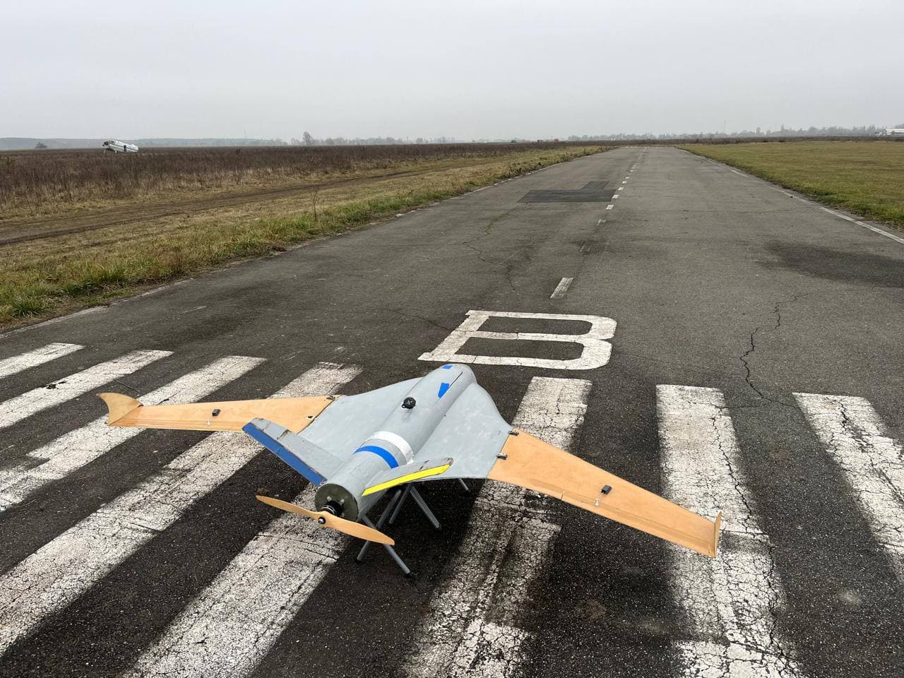 V-tail — pre-flight position on runway